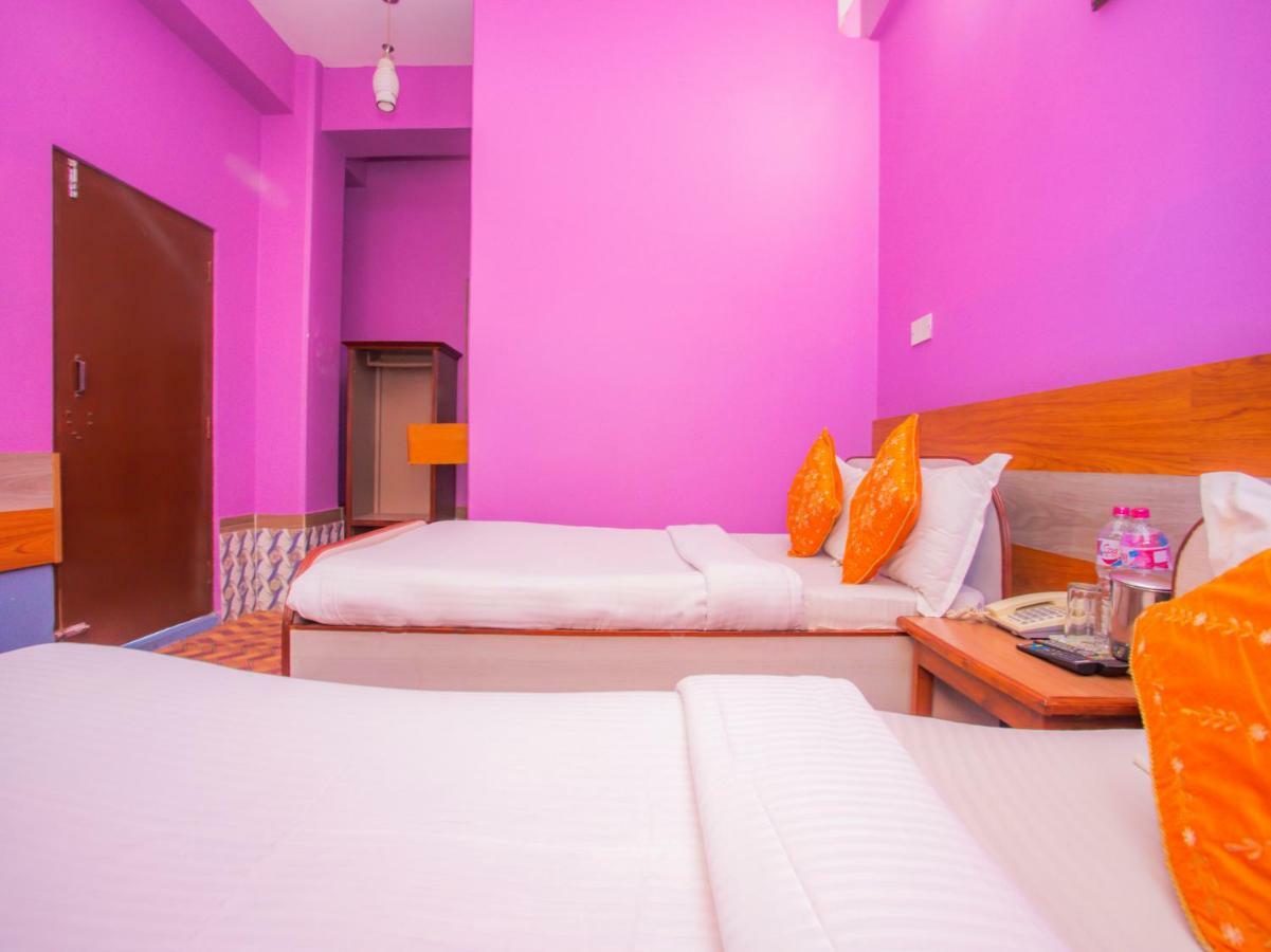 Pokhara Deep Sagar Hotel ภายนอก รูปภาพ